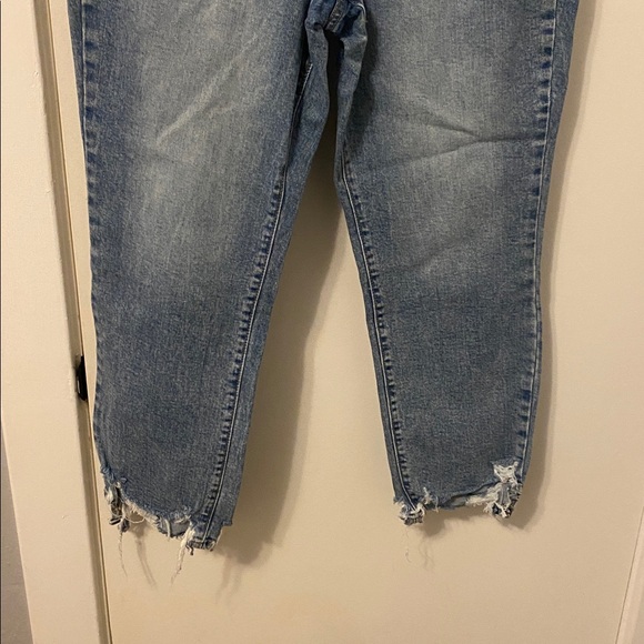 Jeans - Picture 8 of 12